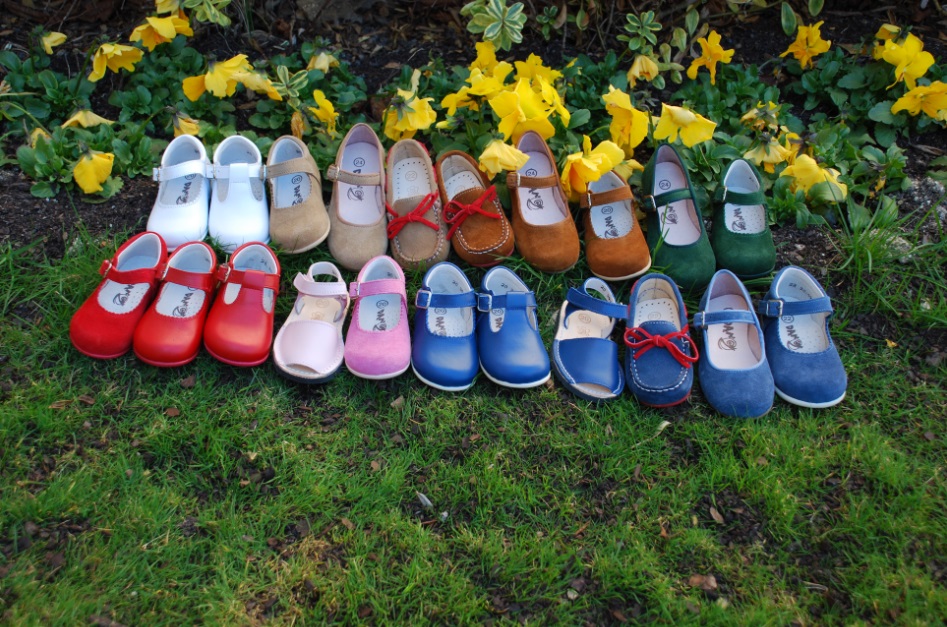 arrebatar Irónico raya La nueva marca de calzado infantil para “niños con los pies en el aire” -  agenciasdecomunicacion.org